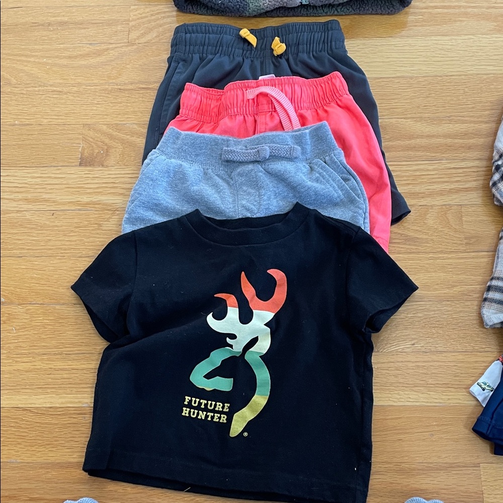 Boys 2t bundle 9 pieces Carter’s vest and Columbia jacket - Picture 7 of 7